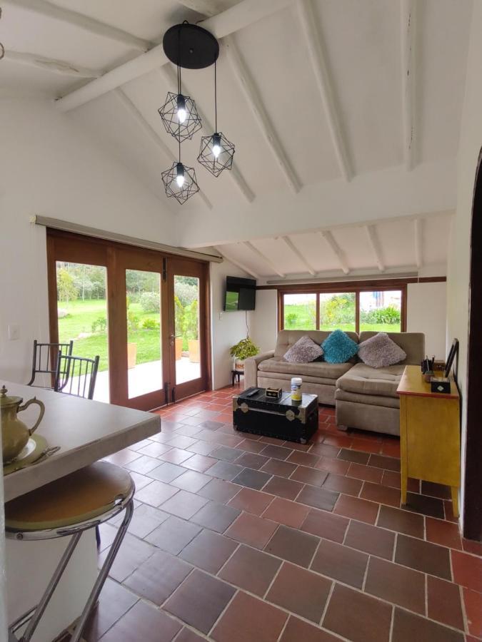 Bed and Breakfast Hacienda El Pinar Del Viento Вілья-де-Лейва Екстер'єр фото