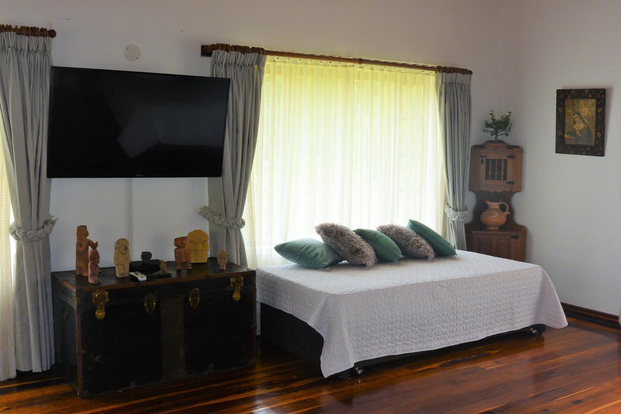 Bed and Breakfast Hacienda El Pinar Del Viento Вілья-де-Лейва Екстер'єр фото